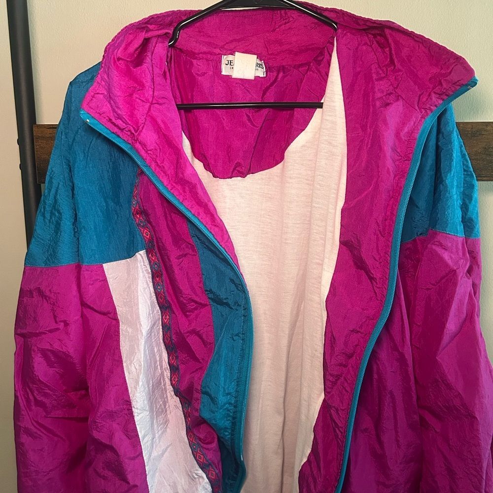 GREAT CONDITION Jean Perris Vintage Windbreaker Jacket